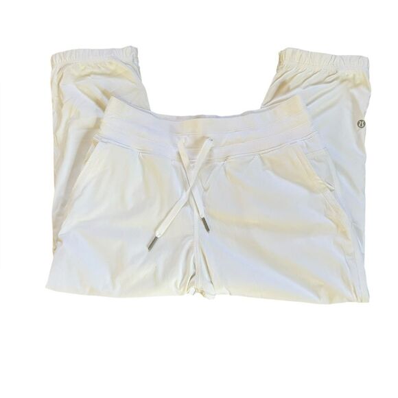 Lululemon Dance Studio Crop Pants Womens Size 4 White Pull On - Picture 4 of 11